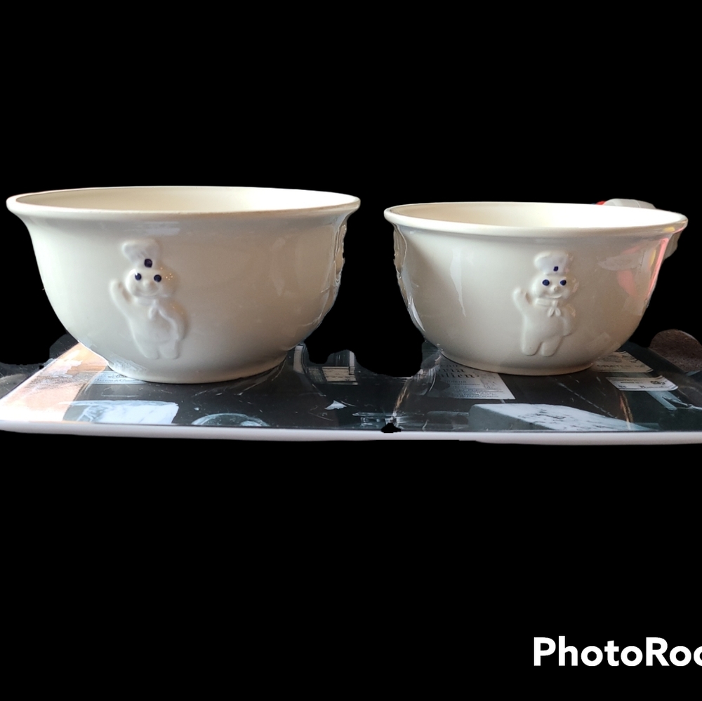 Set of two Pillsbury dough boy ceramic mixing bowls.